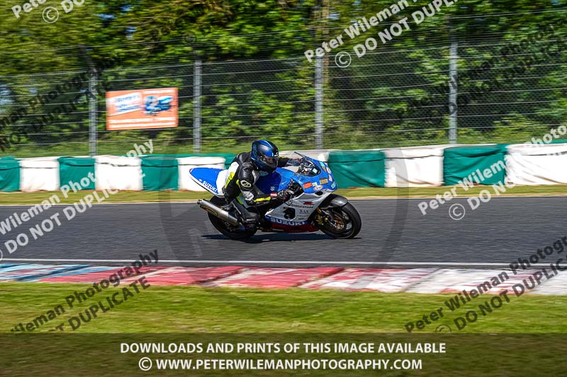 enduro digital images;event digital images;eventdigitalimages;mallory park;mallory park photographs;mallory park trackday;mallory park trackday photographs;no limits trackdays;peter wileman photography;racing digital images;trackday digital images;trackday photos
